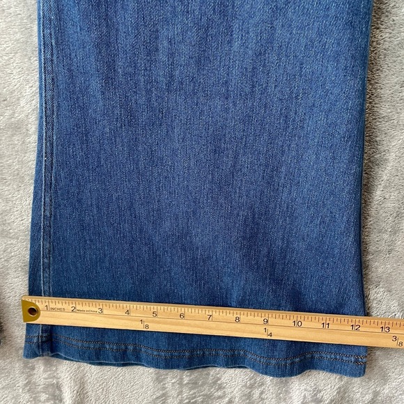 Halara Flex High Waisted Crossover flare leg jeans LP Blue Stretch Style DMVQ8 - Picture 9 of 9